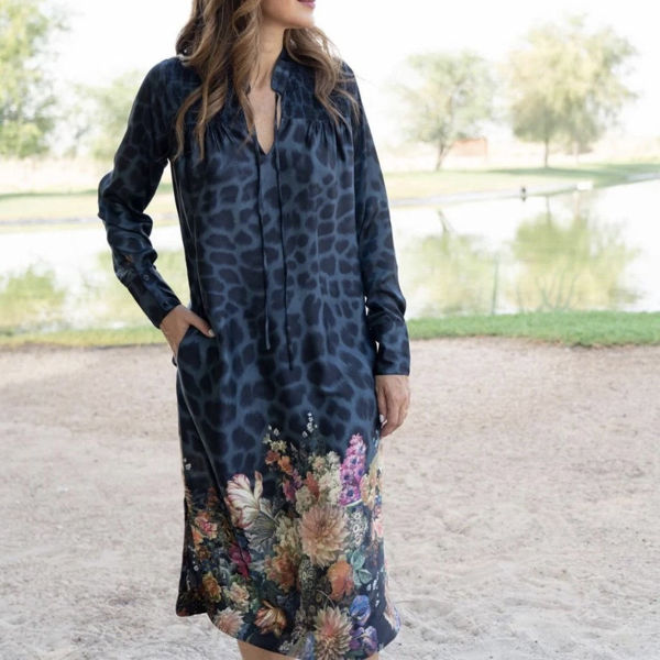 KARMAMIA KJOLE NAVY FLOWER LEO